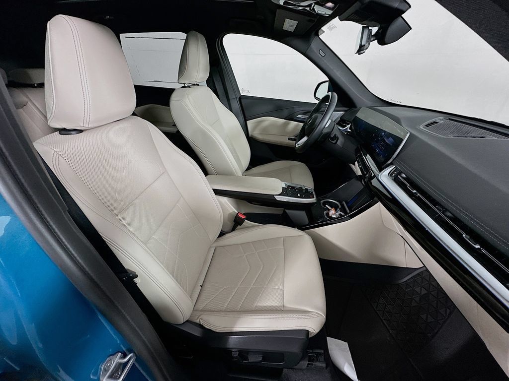 Used 2025 BMW X1 xDrive28i w/ Convenience Package AWD/4WD image 35