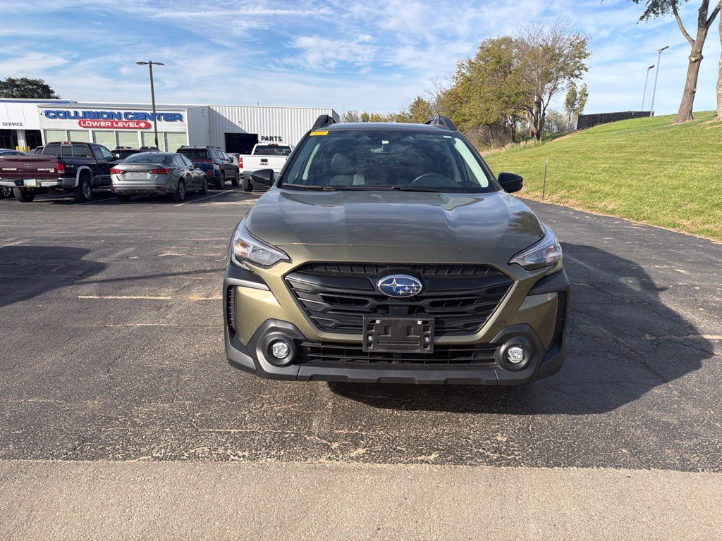 Certified 2024 Subaru Outback Onyx Edition AWD/4WD image 2