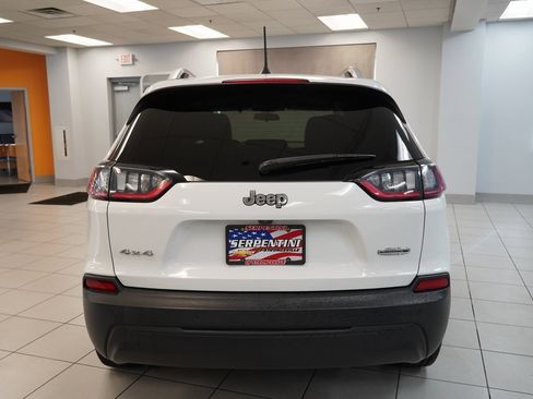 Used 2020 Jeep Cherokee Latitude Plus image 12