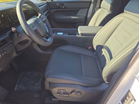 New 2026 Hyundai Santa Fe Calligraphy AWD/4WD image 16