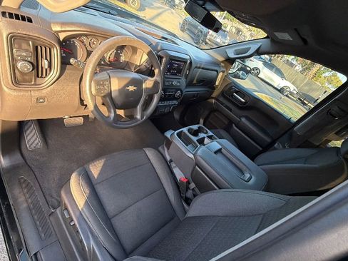 Used 2022 Chevrolet Silverado 1500 Custom RWD image 11