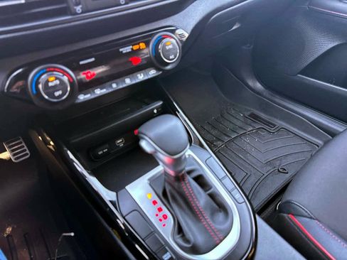 Used 2023 Kia Forte GT image 21