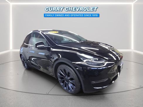 Used 2024 Tesla Model Y Performance AWD/4WD image 1