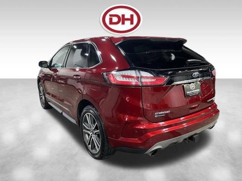 Used 2019 Ford Edge Titanium w/ Equipment Group 301A image 9