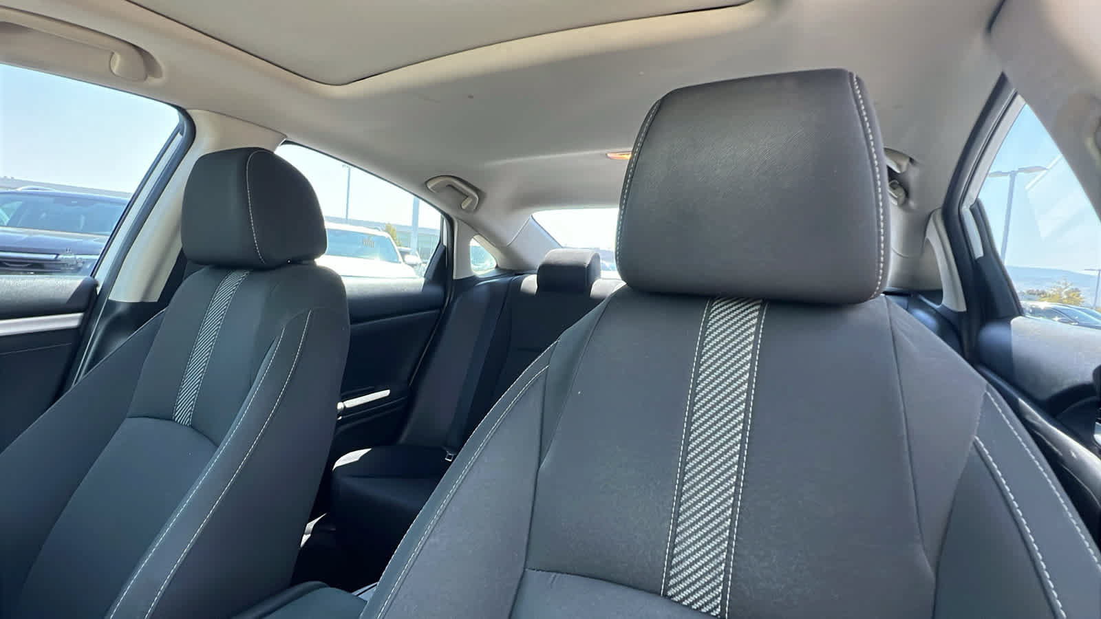 Used 2018 Honda Civic EX-T image 11
