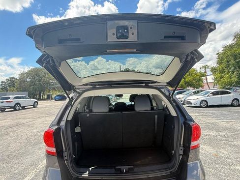 Used 2018 Dodge Journey GT FWD image 16
