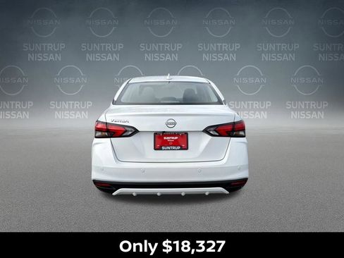 Certified 2025 Nissan Versa SV w/ Trunk Package image 4