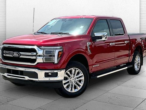 Used 2025 Ford F150 Lariat w/ Equipment Group 502A High AWD/4WD image 12