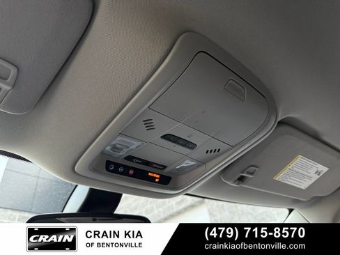 Used 2020 Buick Enclave Essence AWD/4WD image 20