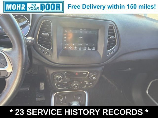 Used 2019 Jeep Compass Latitude FWD image 21