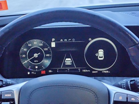 Used 2024 Kia Telluride SX image 14