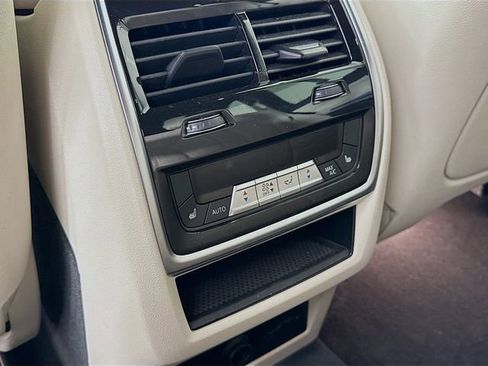 Used 2022 BMW X5 xDrive45e w/ Executive Package image 26