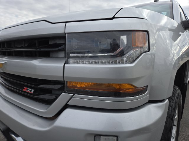 Used 2016 Chevrolet Silverado 1500 LT w/ All Star Edition AWD/4WD image 6