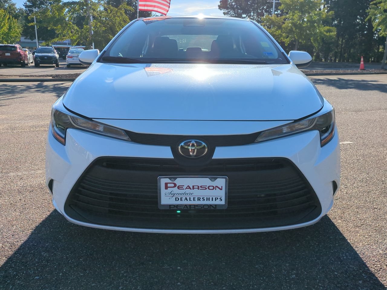 Used 2025 Toyota Corolla LE FWD image 9