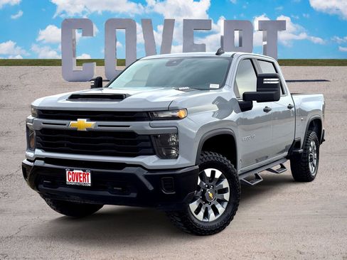 Used 2024 Chevrolet Silverado 2500 Custom w/ Custom Value Package image 1