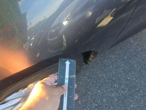 Used 2023 Chrysler Pacifica Touring-L image 25