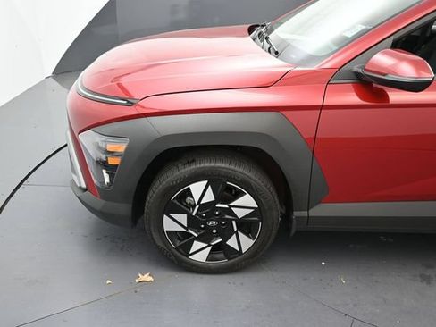 Used 2025 Hyundai Kona SEL AWD/4WD image 9