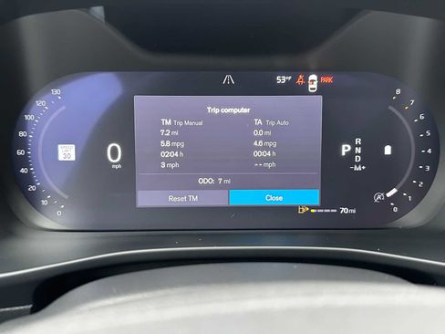 New 2026 Volvo XC40 B5 Ultra w/ Climate Package image 25