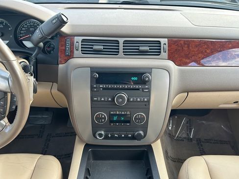 Used 2011 GMC Sierra 3500 SLT w/ SLT Convenience Package image 12