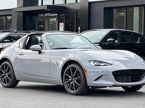 New 2025 MAZDA MX-5 Miata RF Grand Touring image 3