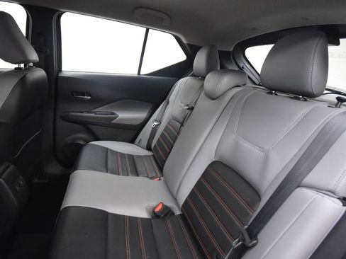 Used 2021 Nissan Kicks SR w/ SR Premium Package FWD image 20