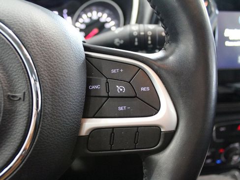 Used 2020 Jeep Compass Latitude image 26