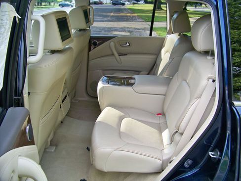 Used 2015 INFINITI QX80 4WD w/ 22" Wheel Package image 38