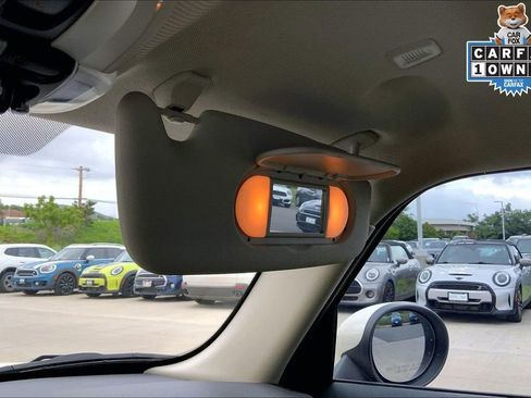 Used 2019 MINI Cooper 4-Door Hardtop image 29