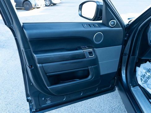 Used 2016 Land Rover Range Rover Sport HSE image 11