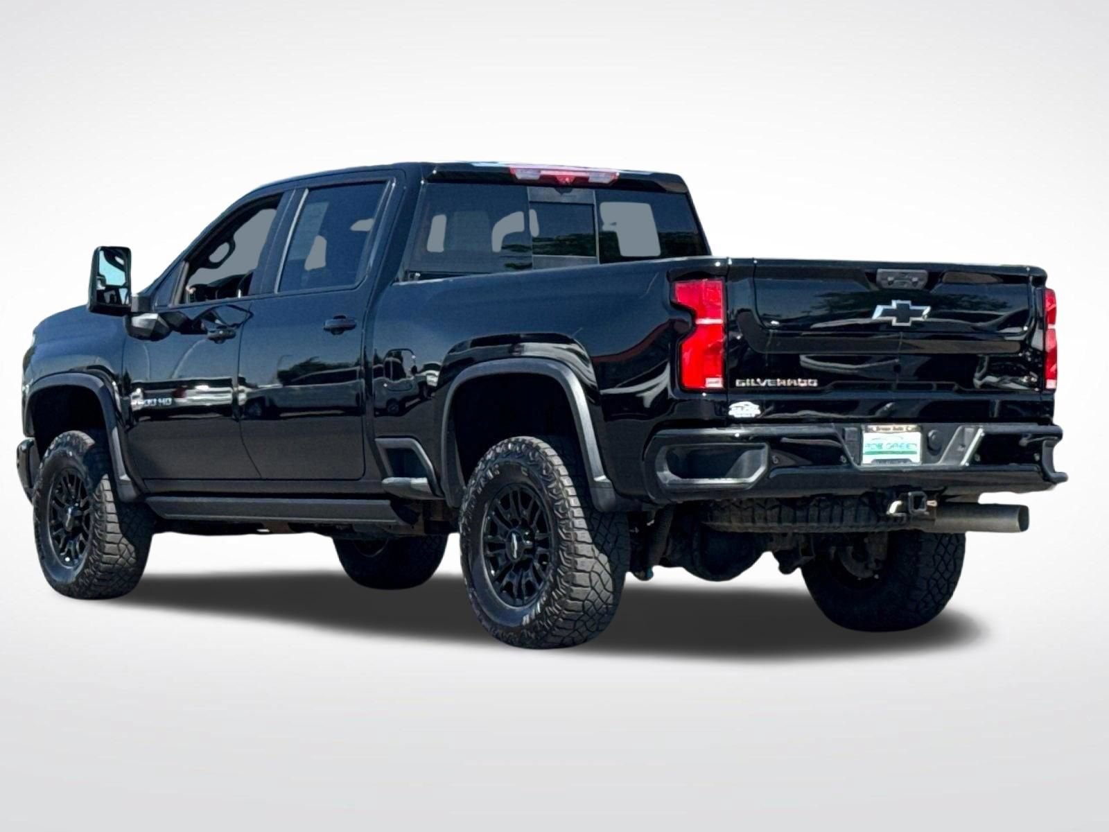Used 2025 Chevrolet Silverado 2500 ZR2 w/ Technology Package AWD/4WD image 5