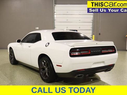 Used 2018 Dodge Challenger SXT Plus RWD image 6