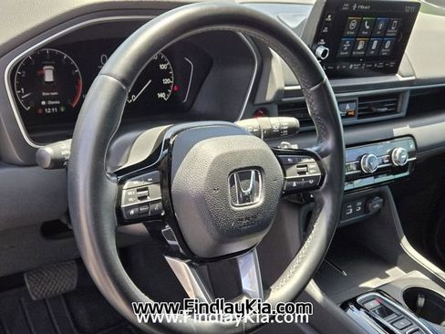 Used 2023 Honda Pilot EX-L image 25
