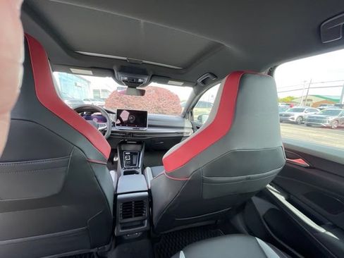 Used 2026 Volkswagen GTI SE FWD image 6