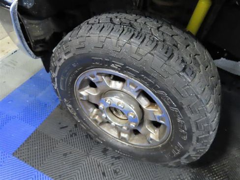 Used 2013 Ford F350 Lariat w/ Chrome Pkg image 9