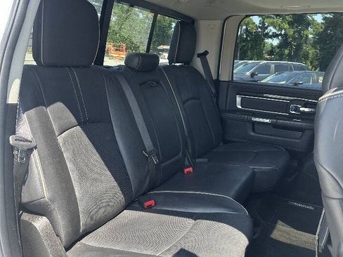 Used 2014 RAM 1500 Limited RWD image 31