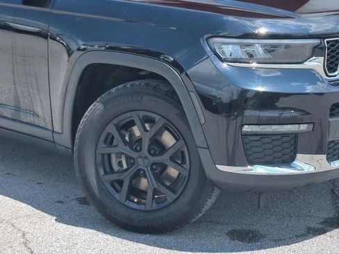 Certified 2021 Jeep Grand Cherokee L Limited AWD/4WD image 2