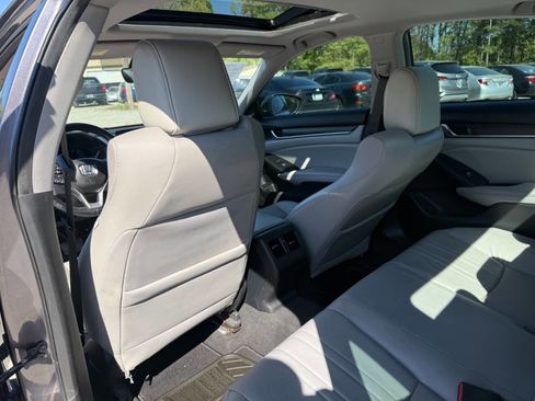 Used 2018 Honda Accord EX-L image 21