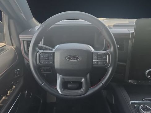 Used 2024 Ford Expedition Limited AWD/4WD image 12