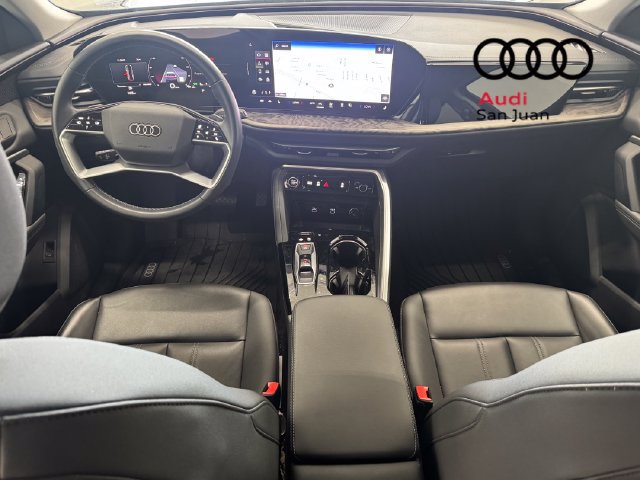 Used 2025 Audi Q5 Premium w/ Convenience Package AWD/4WD image 27