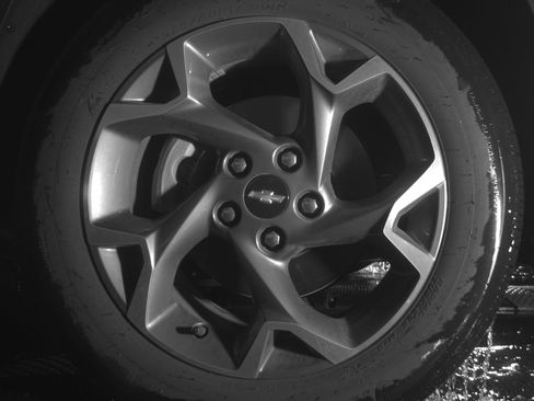 Used 2025 Chevrolet Trax LT image 12