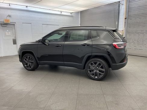 New 2026 Jeep Compass Latitude image 5