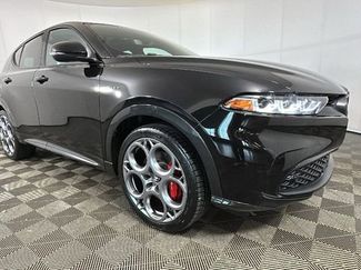 Used 2024 Alfa Romeo Tonale Veloce AWD/4WD video 2