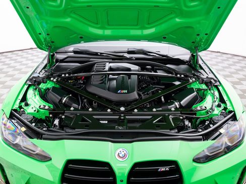 Used 2023 BMW M4 Coupe w/ M Carbon Exterior Package image 28