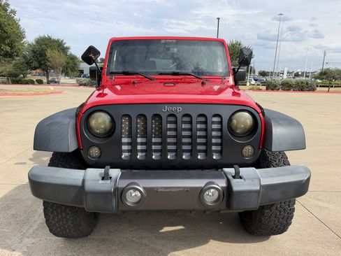 Used 2016 Jeep Wrangler Sport w/ Dual Top Group AWD/4WD image 2