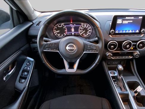 Used 2025 Nissan Sentra SR w/ Midnight Edition FWD image 6