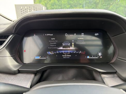 Certified 2023 Jeep Grand Cherokee L Overland w/ Rear Seat Video Group I AWD/4WD image 65