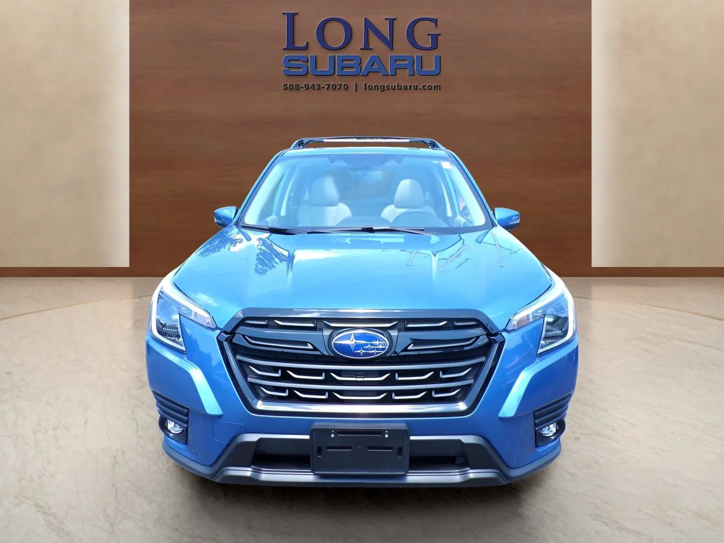 Used 2024 Subaru Forester Limited AWD/4WD image 8