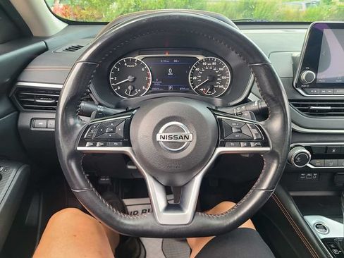 Used 2021 Nissan Altima 2.5 SR FWD image 27