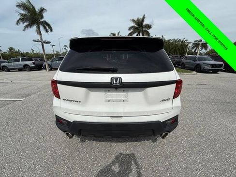 Used 2023 Honda Passport EX-L image 4