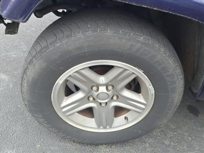 Used 2000 Jeep Cherokee Classic